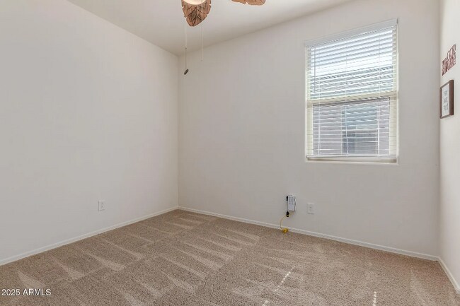 7224 W Puget Ave, Peoria, AZ 85345 - photo 6