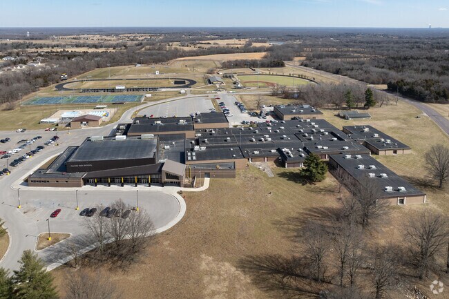 Fulton Senior High School prioritizes learning and collaboration.