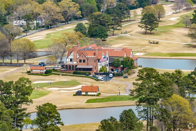 Residents enjoy a round of golf at East Lake Golf Club