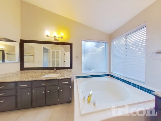 5740 S Jellison St, Littleton, CO 80123 - photo 7