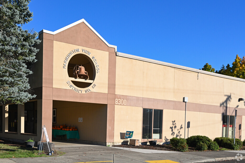 Farmington View Elementary School provides education in the neighborhood of 
Outlying Aloha