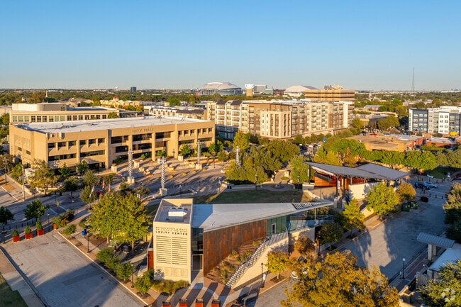 The City of Arlington sits ideally between Dallas and Fort Worth, Texas.