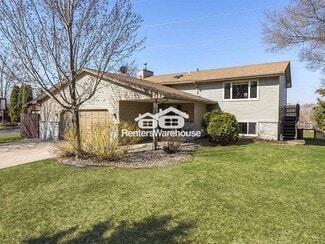 9315 Washburn Ave N, Minneapolis, MN 55444