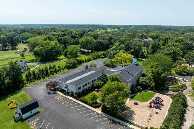 St. Mark's Day School offers plenty of AP and Honors courses.