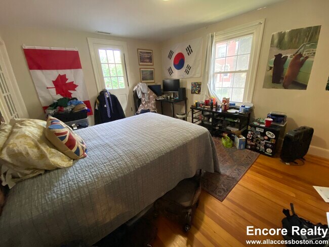 1860 Commonwealth Ave, Boston, MA 02135 - photo 6
