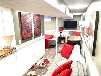 627 N 41st St Unit 1, Omaha, NE 68131