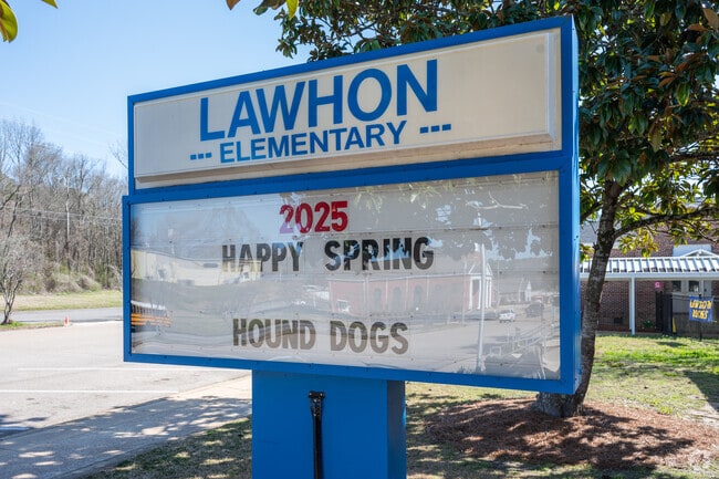 Tupelo students attend Lawhon Elementary School for 2nd through 5th grade.
