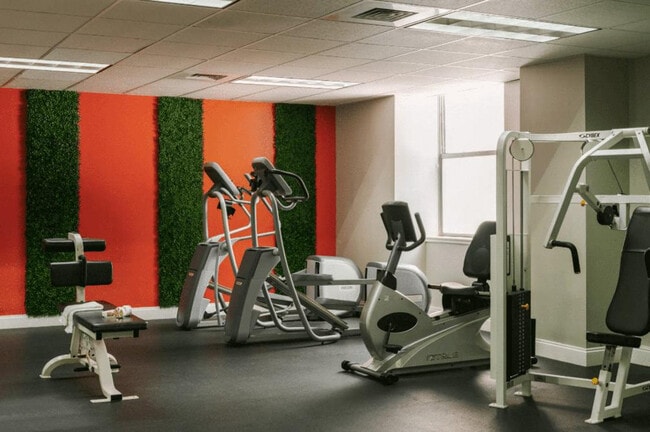 925 Common St unit ID1266939P, New Orleans, LA 70112 - photo 7