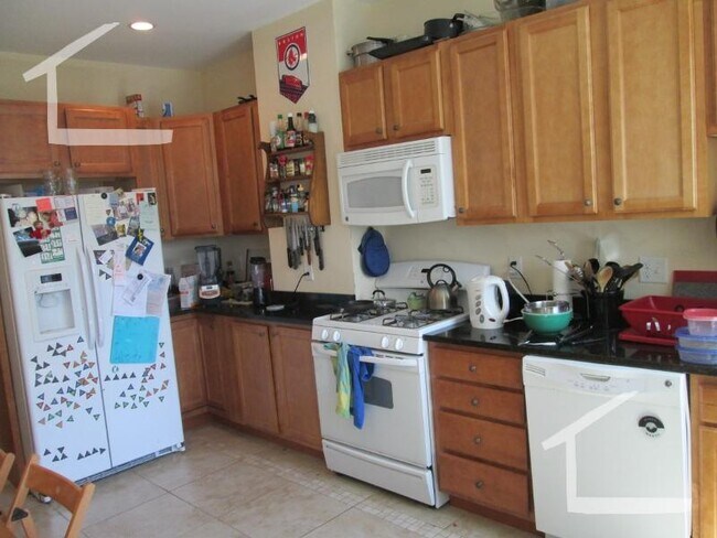 191 Boylston Place unit 3, Boston, MA 02130 - photo 5