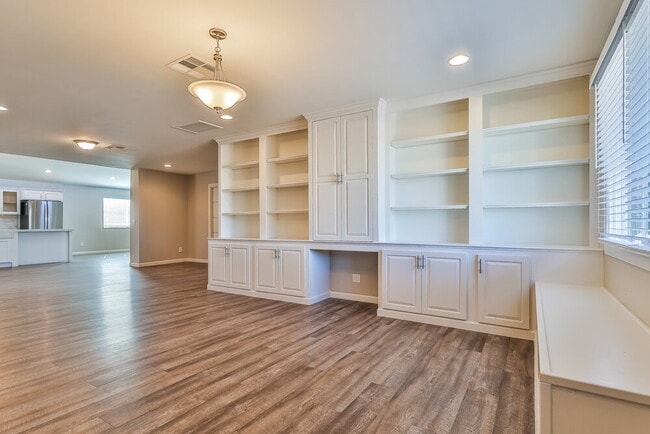 825 W 19th St, Tempe, AZ 85281 - photo 4