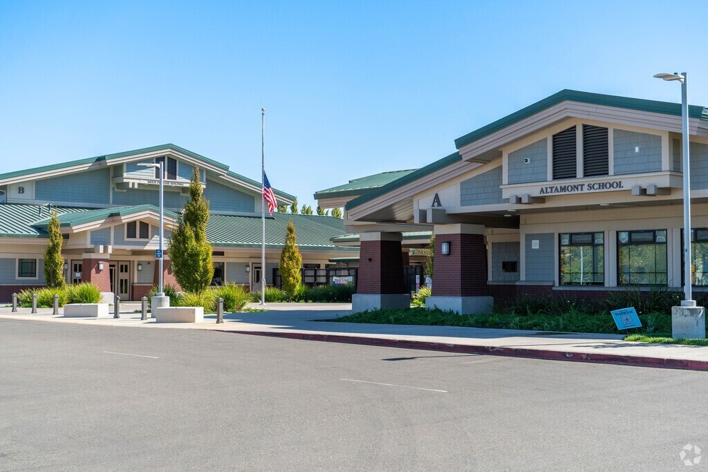 Altamont Elementary School serves students in the Southwest San Joaquin County community.