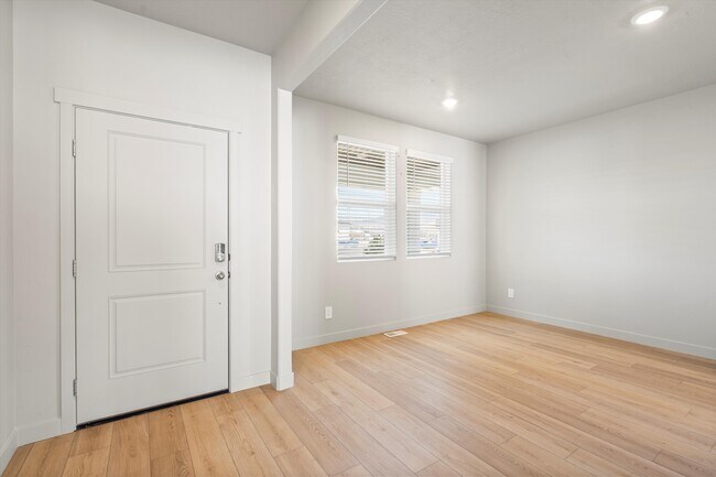 1368 N Baen Way, Tooele, UT 84074 - photo 7