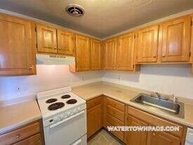 8 Riverside St unit 3-2, Watertown, MA 02472 - photo 1
