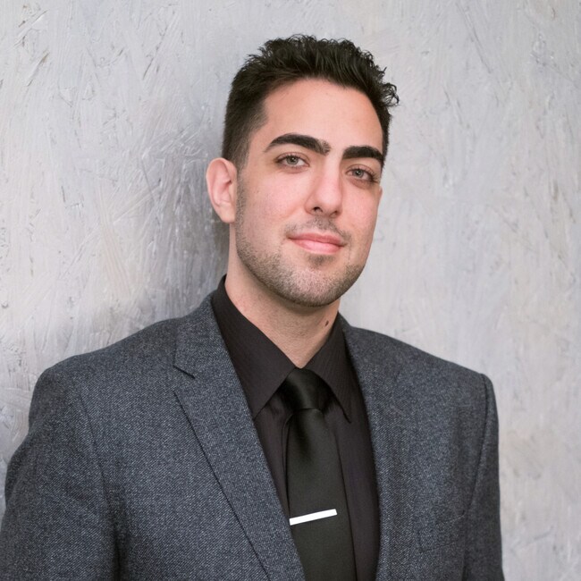 Agent Photo