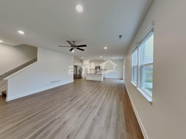 203 Kramer Mills Dr, Columbus, OH 43110 - photo 5