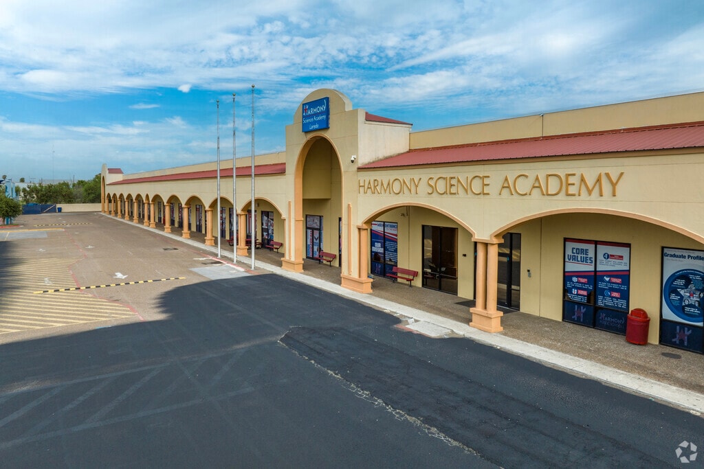 Harmony Science Academy - Laredo hosts  grades pre-k to 5th grade in the Laredo, Tx area.