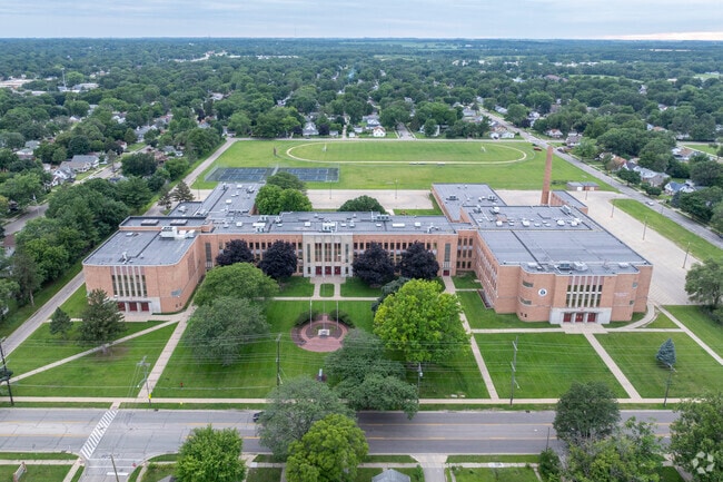 West Middle School is located in Rockford, IL.