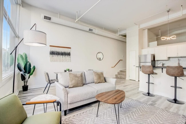 50 N Illinois St unit ID1014586P, Indianapolis, IN 46204 - photo 3