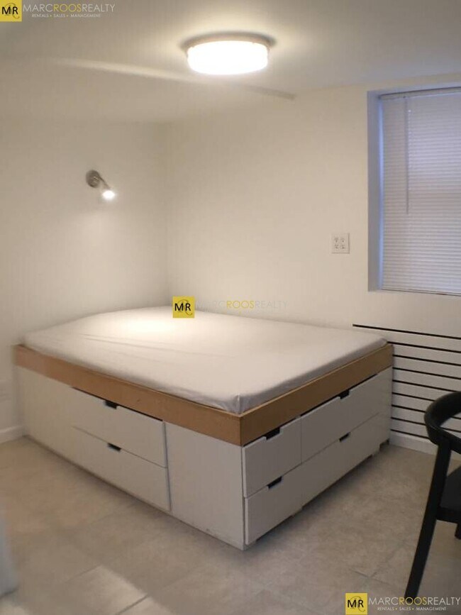 10 Fulkerson St unit Studio, Cambridge, MA 02141 - photo 6