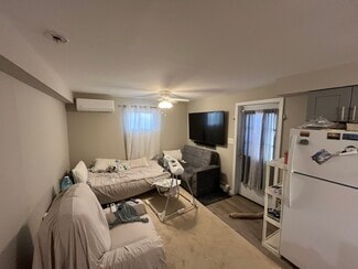 40 Old Northport Rd Unit first floor, Kings Park, NY 11754
