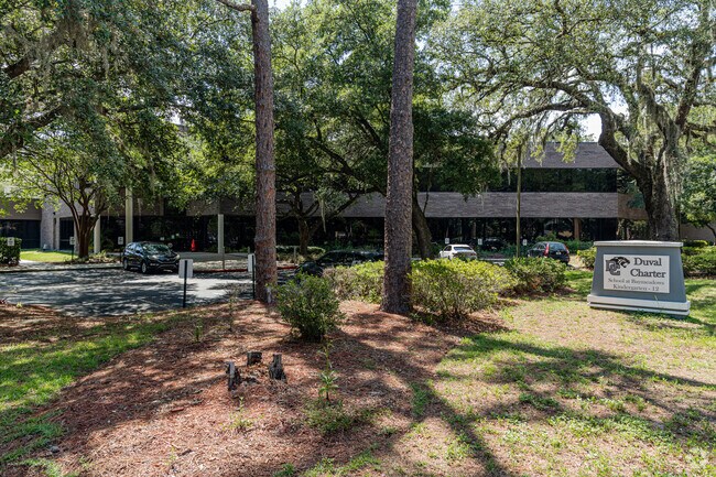 Duval Charter School at Baymeadows supports approximately 625 students in grades 9-12.