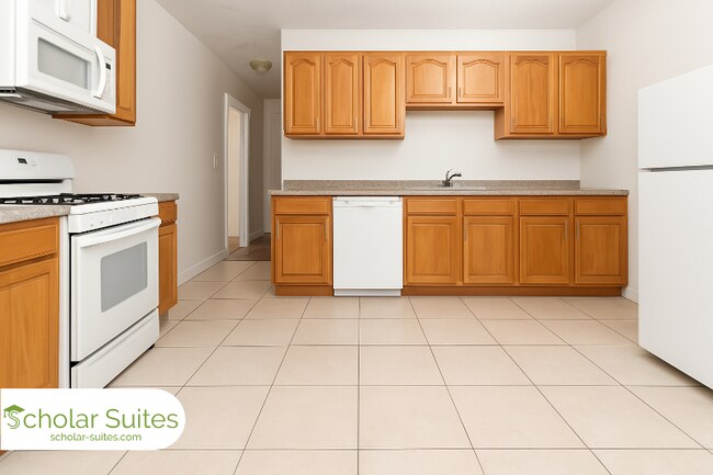 42 Brainerd Rd unit 2, Allston, MA 02134 - photo 5