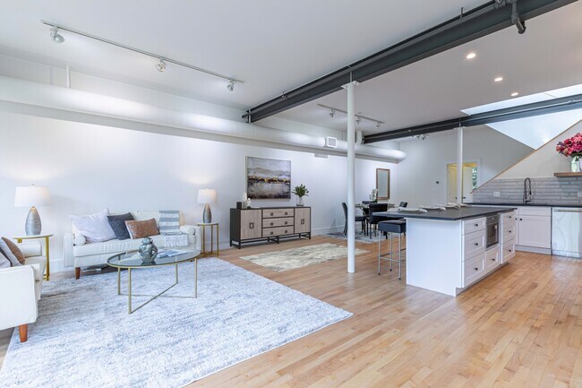 58 Regent St, Cambridge, MA 02140 - photo 6