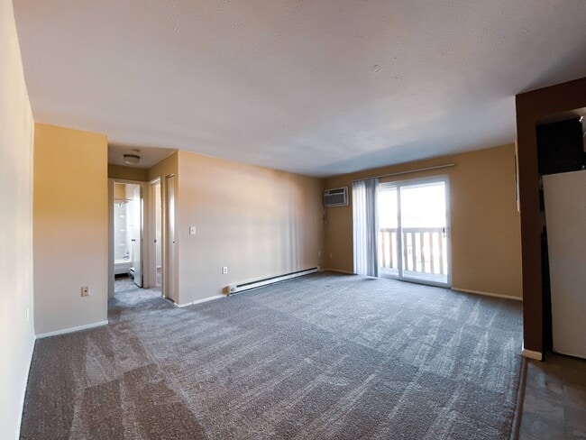 Springcrest Apartments, Willowick, OH 44095 - photo 5