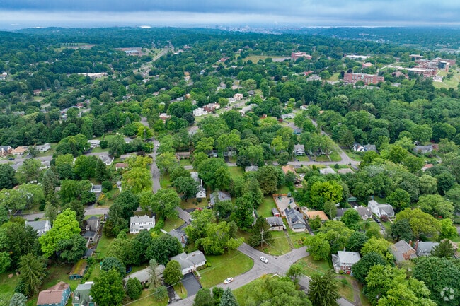 Suburban convenience blends with a small-town atmosphere in De Witt.