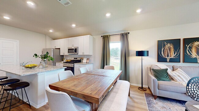 12032 SW 36th St, Mustang, OK 73064 - photo 5