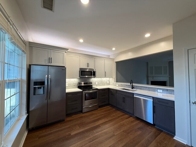 6617 Rothchild Dr, Charlotte, NC 28270 - photo 4