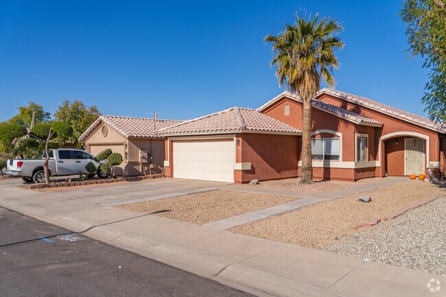 Neighborhood's new traditional homes date mostly to the late 1990s in Wildflower Ranch.