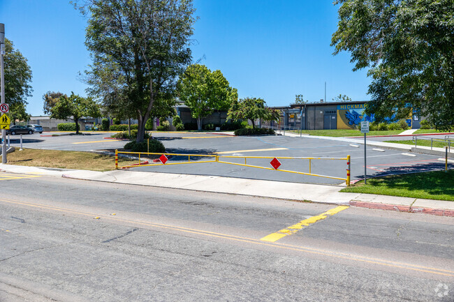 A street view of Hickman Elementary School located in Mira Mesa.