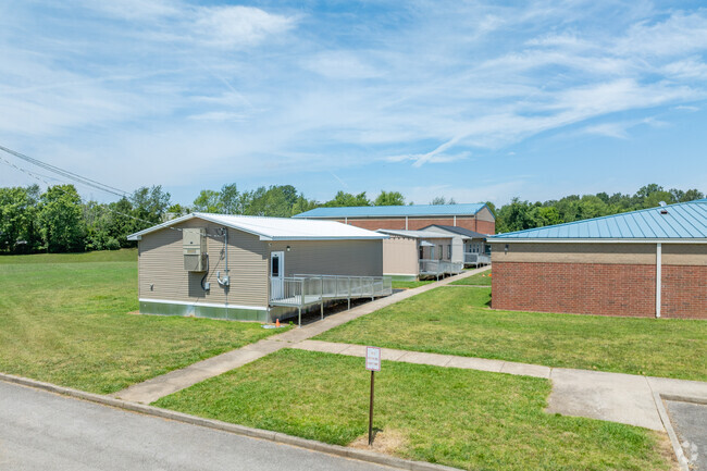 Sango Elementary School has portables for extra classrooms in Clarksville