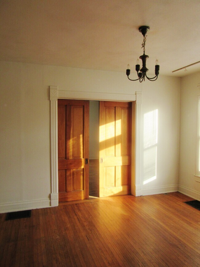 701 N Randolph St, Champaign, IL 61820 - photo 6