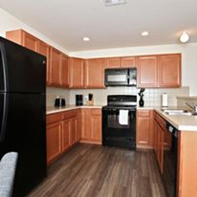 Cottonwood Crossing 705 Cottonwood Crossing Dr, Newton, KS