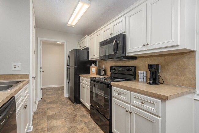 224 N Oakley Dr unit ID1328123P, Columbus, GA 31906 - photo 5