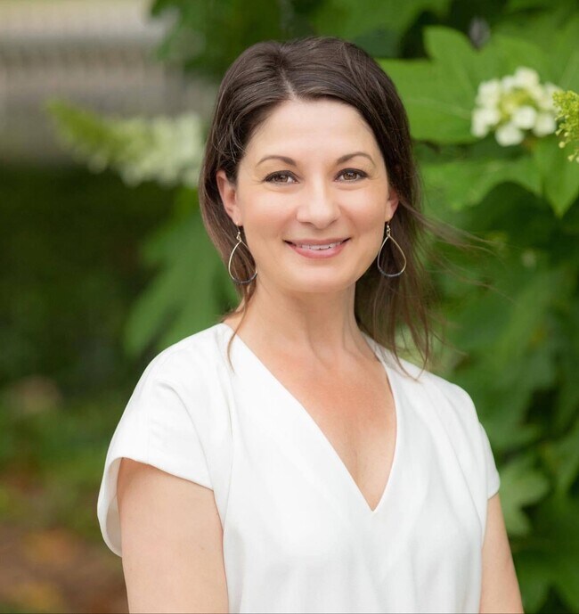Shari Sautner