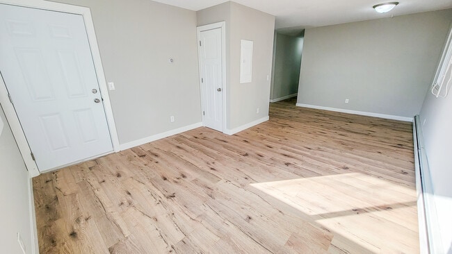 5661 Quincy St unit 5611 quincy street, Mounds View, MN 55112 - photo 7