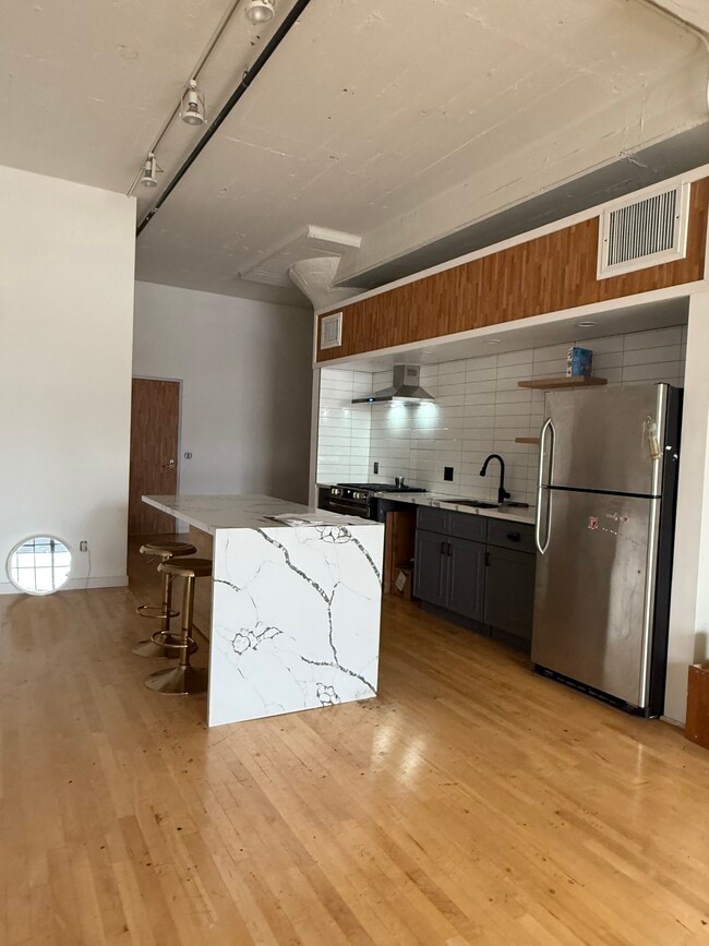 Little Tokyo Lofts unit 1, Los Angeles, CA 90013 - photo 5