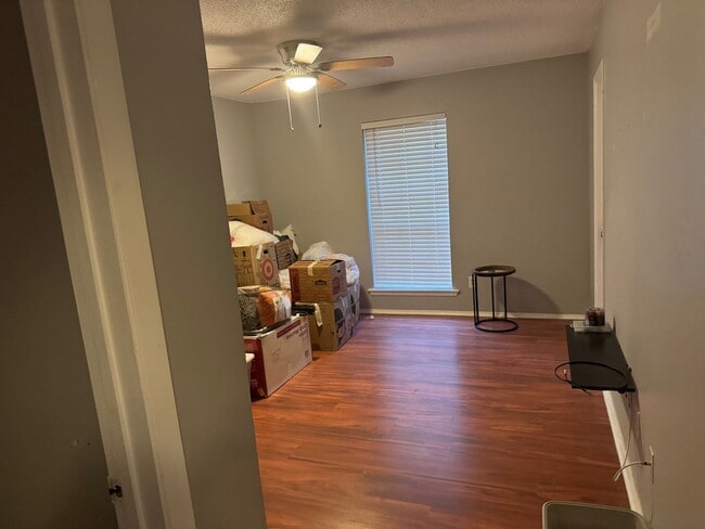 1104 Autumn Cir, College Station, TX 77840 - photo 5