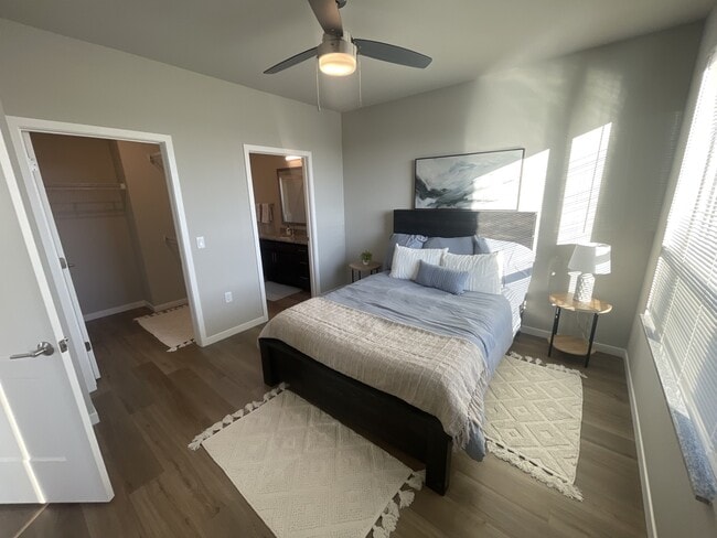 West End @ University Park, Madison, WI 53711 - photo 5