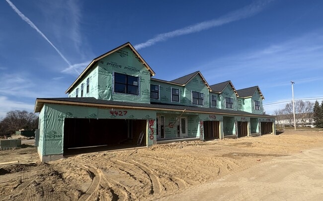 4415 Trillium Ct SE, Kentwood, MI 49512 - photo 3