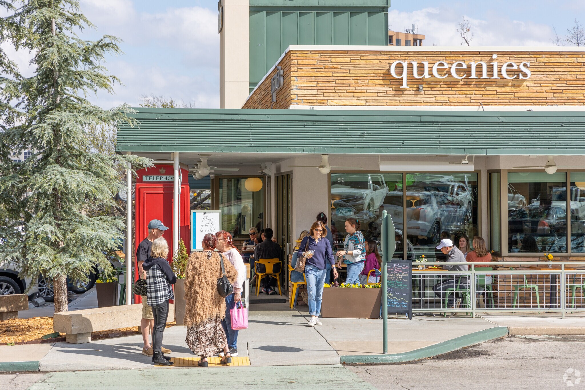 Queenies in Midtown is a popular deli and bakery.