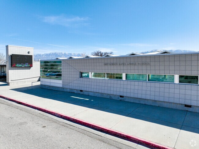 Hayes Middle School teaches students in sixth through eighth grade.