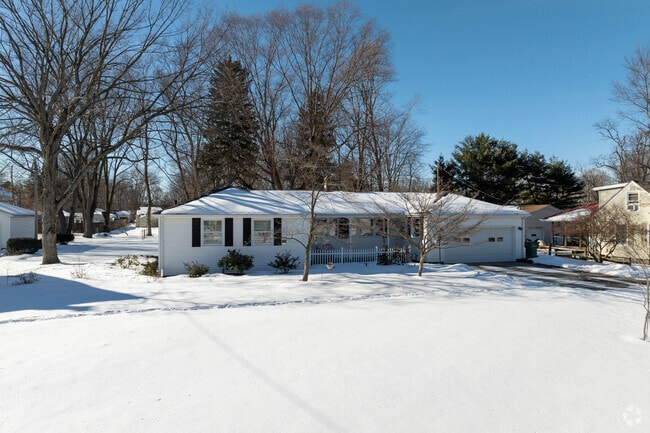 Ranch homes can be found throughout many of the city of Mentor neighborhoods.