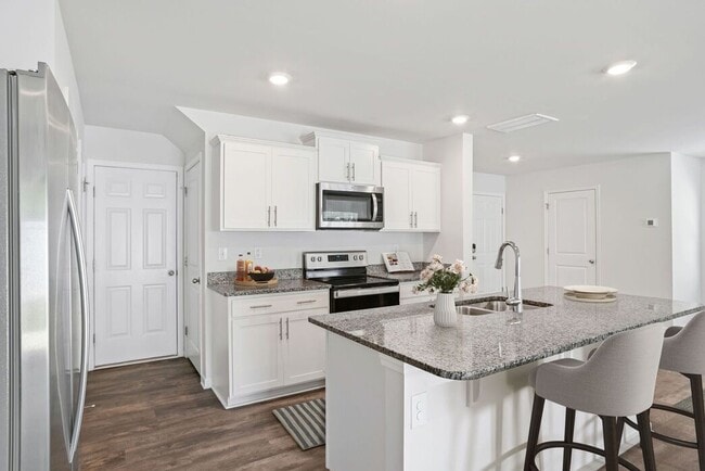 2006 Ryker Davis Ln, Charlotte, NC 28269 - photo 5