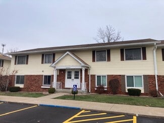 806 Huckleberry Heights Dr Unit 806, Hannibal, MO 63401