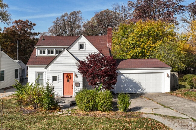 The residents of Kirkwood take great pride in the upkeep of their homes and yards.