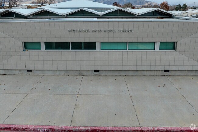 The front signage of Hayes Middle School.